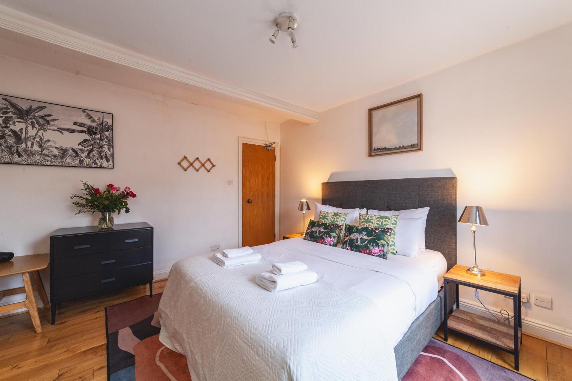 Hub Townhouse Appartement Londen Buitenkant foto